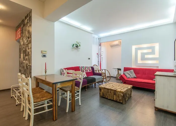 Top Center Apartment Next To Vitosha Boulevard